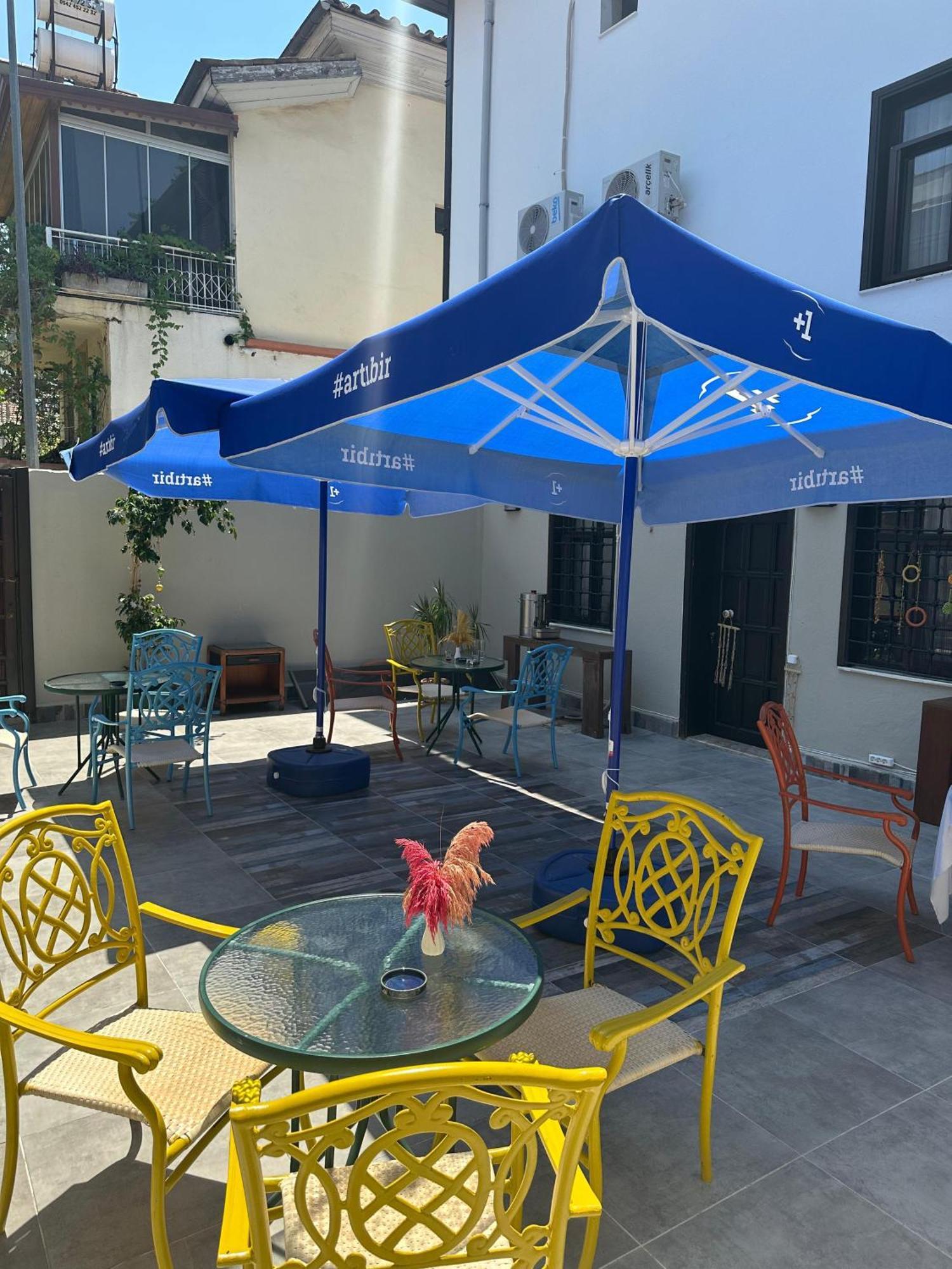 Loost Town Inn Hotel Antalya Buitenkant foto