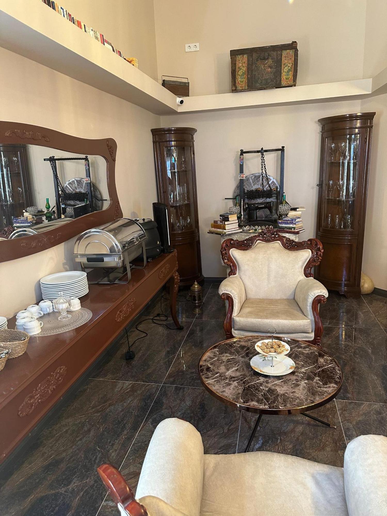 Loost Town Inn Hotel Antalya Buitenkant foto